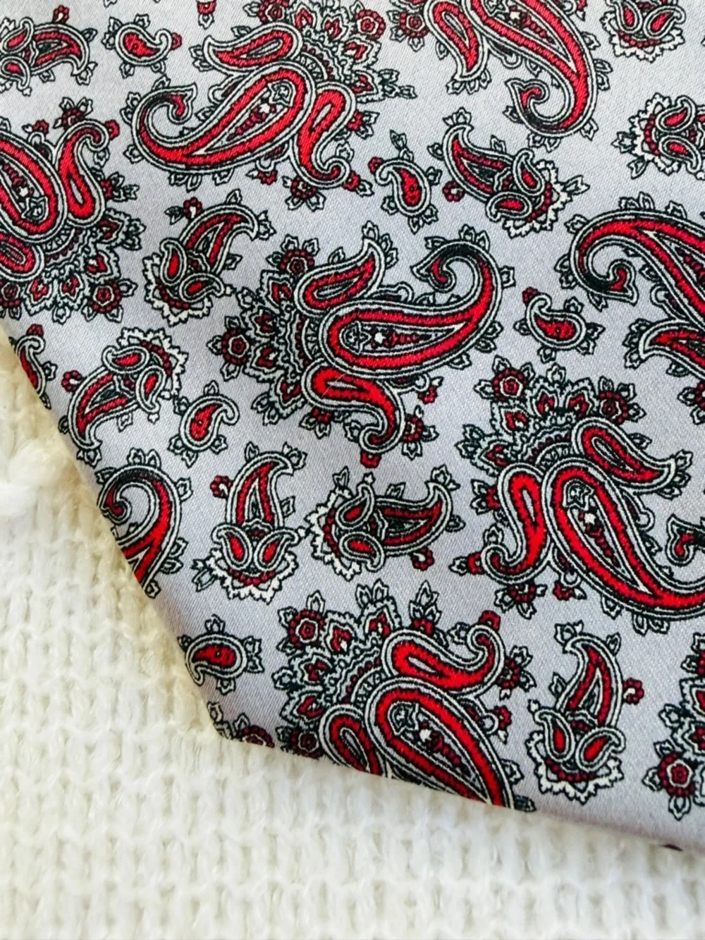 Stefano Ricci Sak's 100% Silk Blue Red Paisley Tie Italy Excellent Condition